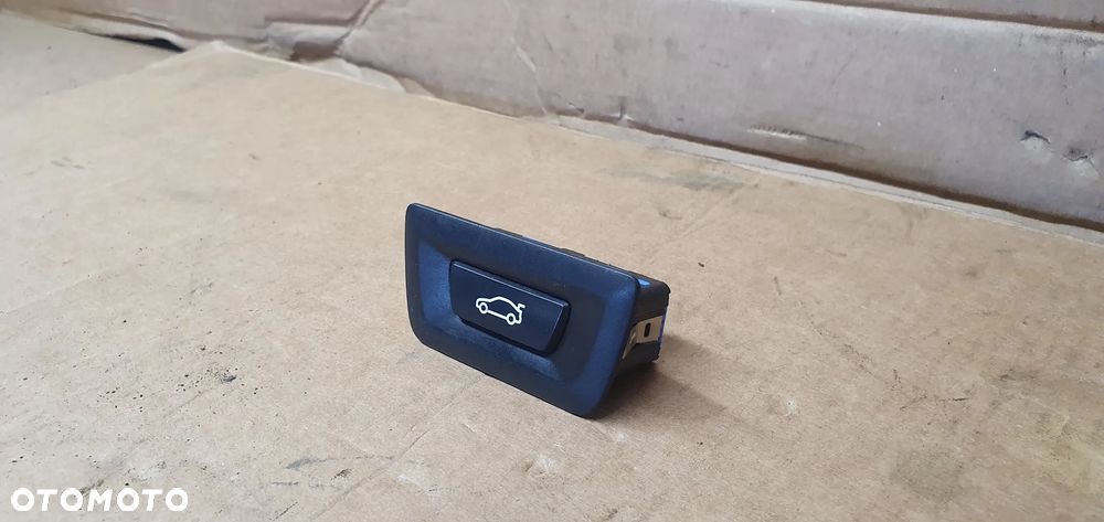 Przycisk przełącznik otwierania klapy BMW 2 F45 9275119 - 3