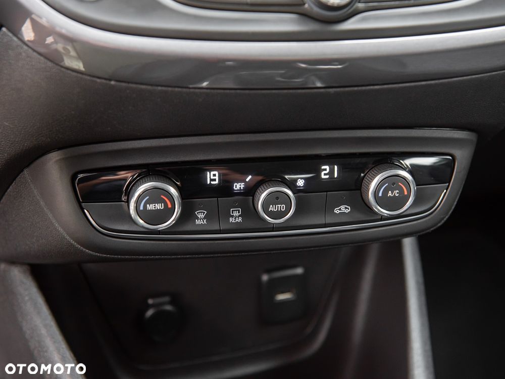 Opel Crossland - 24