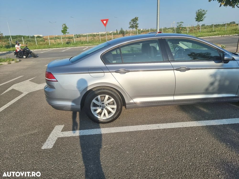Volkswagen Passat 2.0 TDI Trendline - 6