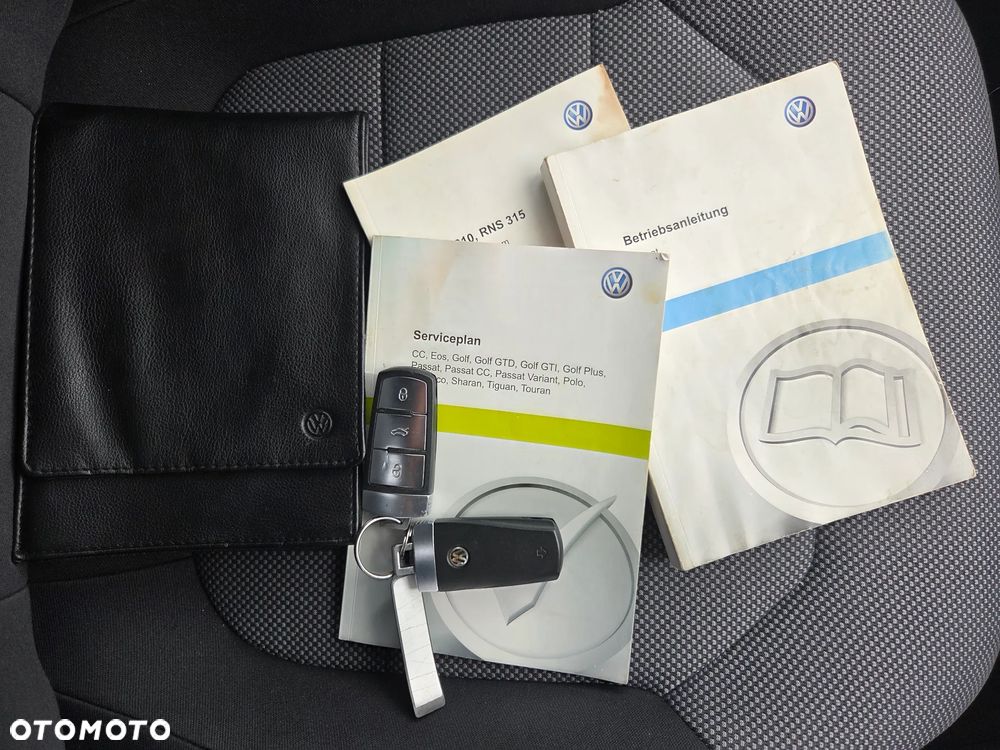 Volkswagen Passat 1.4 TSI BlueMotion Technology Highline - 39