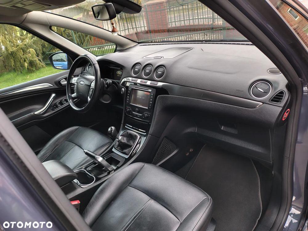 Ford S-Max 2.0 TDCi Titanium - 18