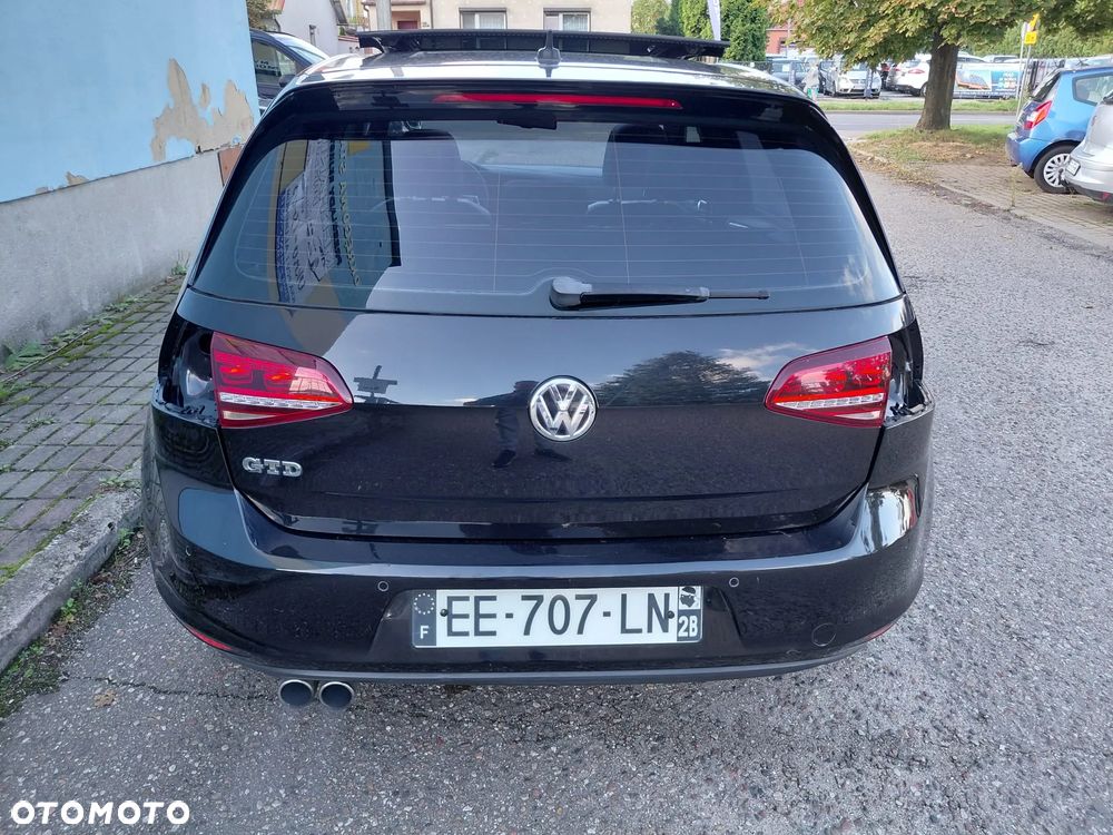 Volkswagen Golf - 7