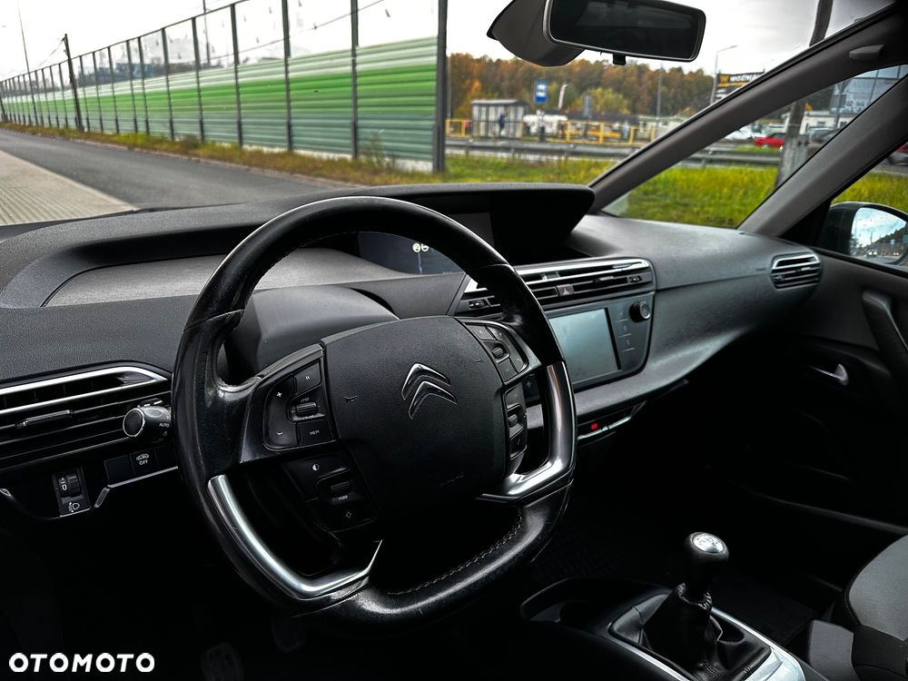 Citroën C4 Picasso - 11