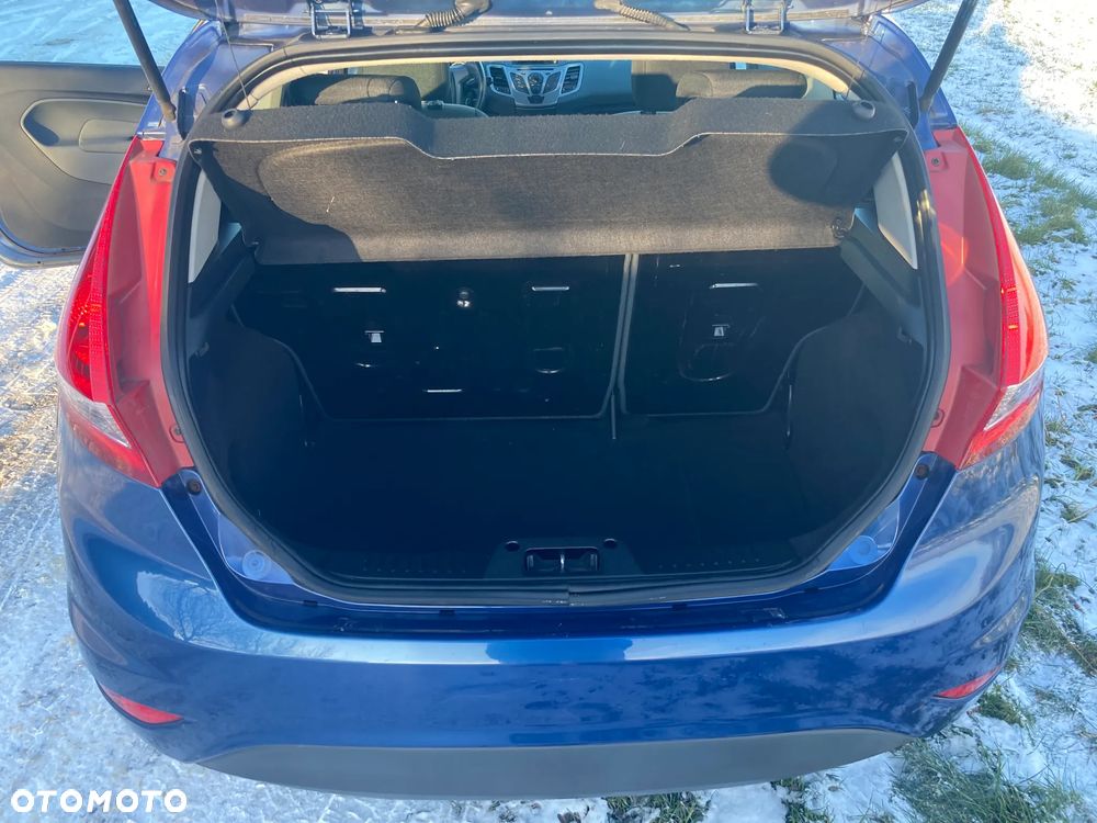 Ford Fiesta 1.25 Champions Edition - 10