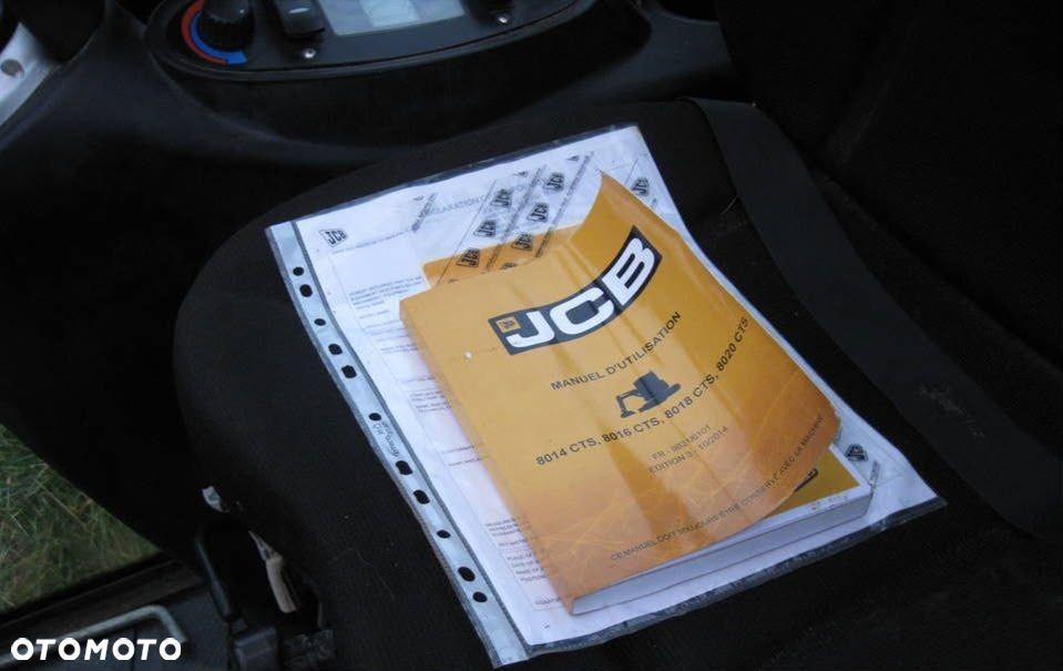 JCB 8018 - 8