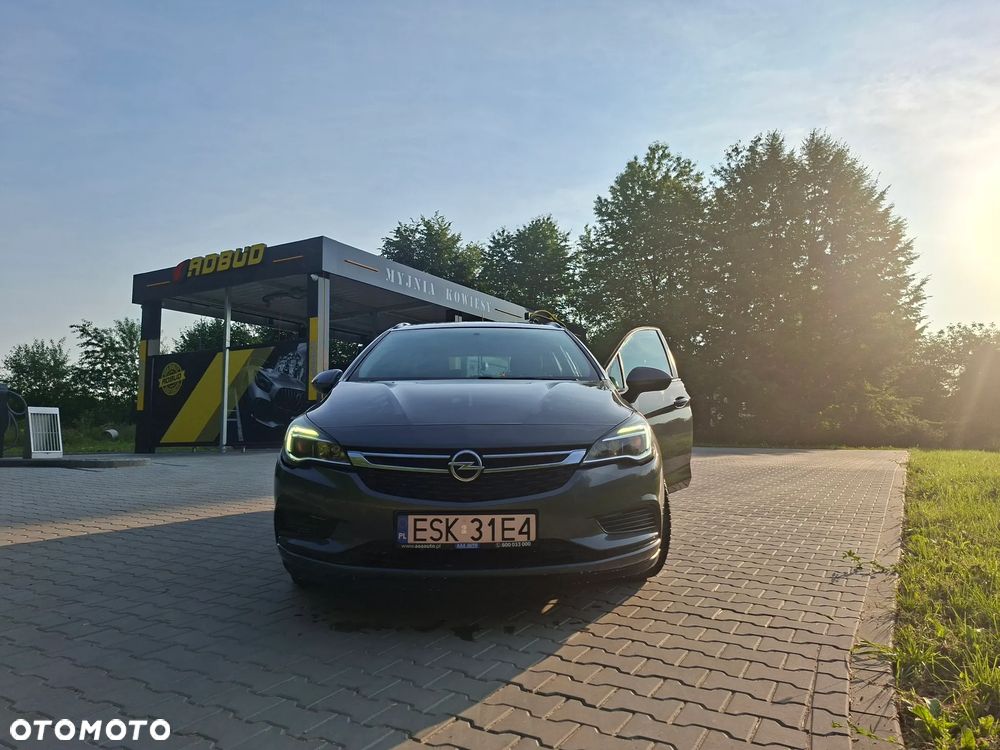 Opel Astra 1.6 CDTI Enjoy - 3