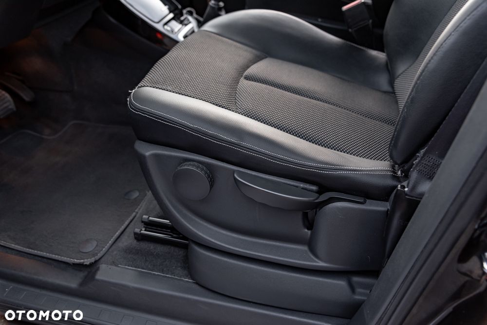 Renault Espace 2.0T Dynamique - 19