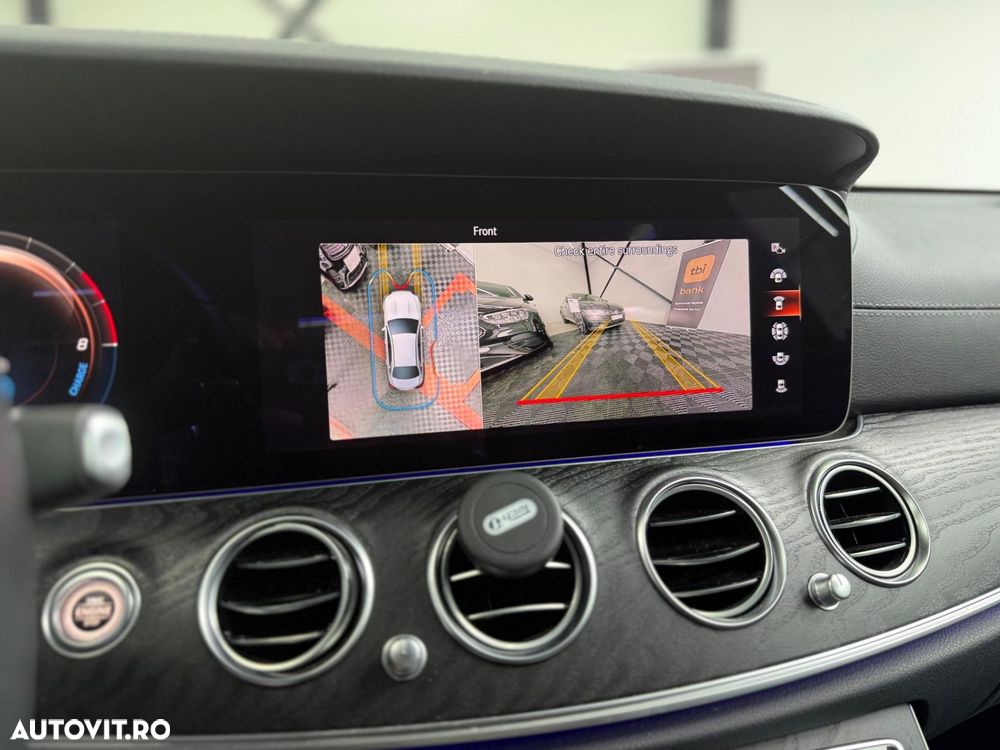 Mercedes-Benz E 300 9G-TRONIC AMG Line - 18