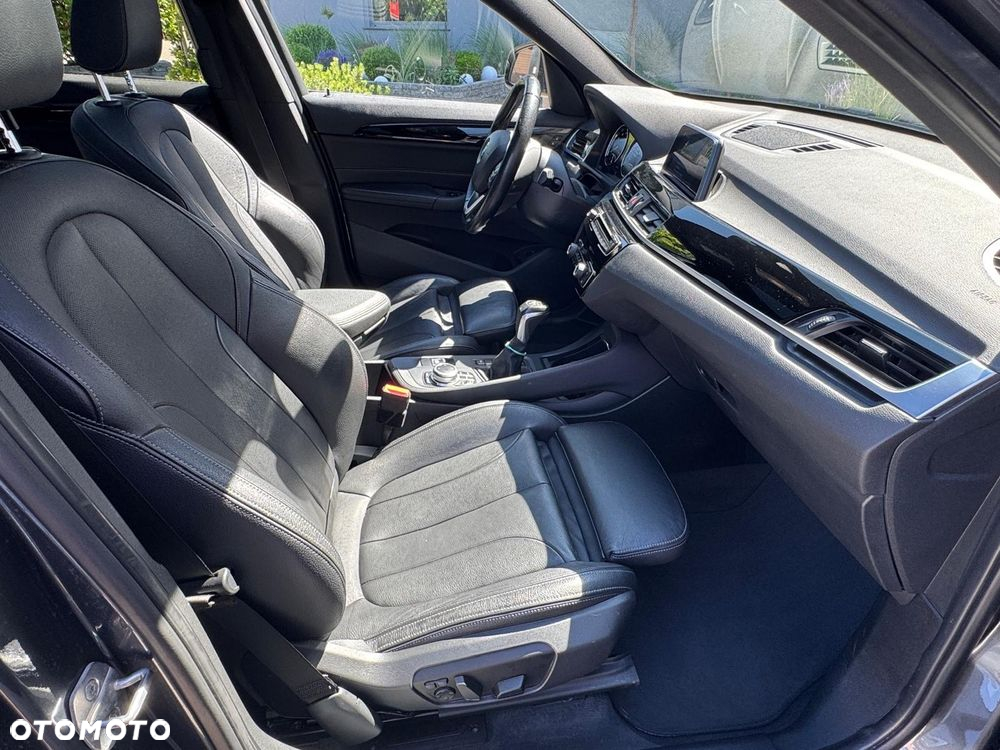 BMW X1 xDrive25i Advantage sport - 17
