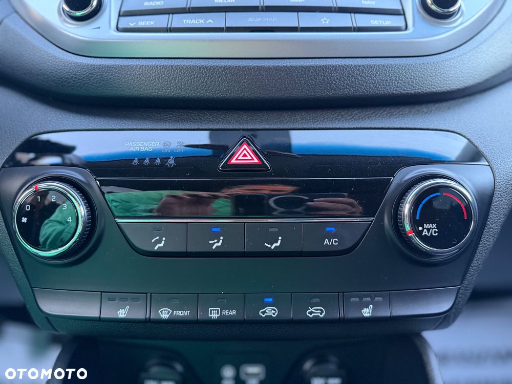Hyundai Tucson - 24