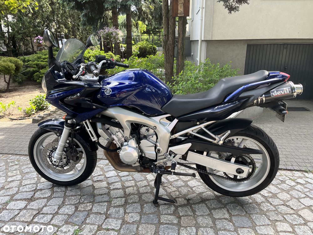 Yamaha FZ6 - 11