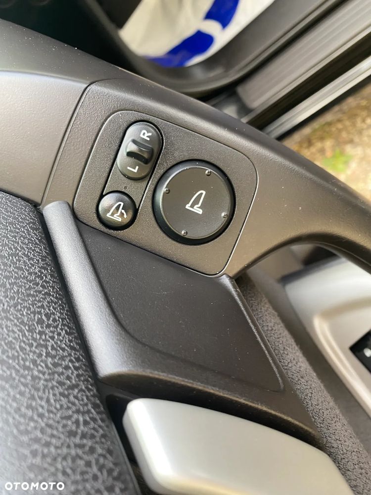 Honda Accord 2.0 Automatik Elegance 50 Jahre Edition - 28