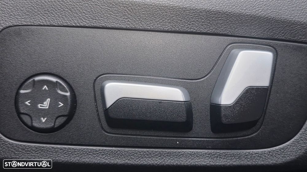 BMW i4 eDrive40 Pack Desportivo M - 32