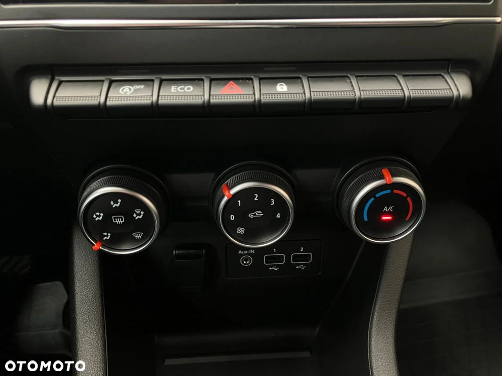 Renault Clio 1.0 TCe Zen Xtronic - 28