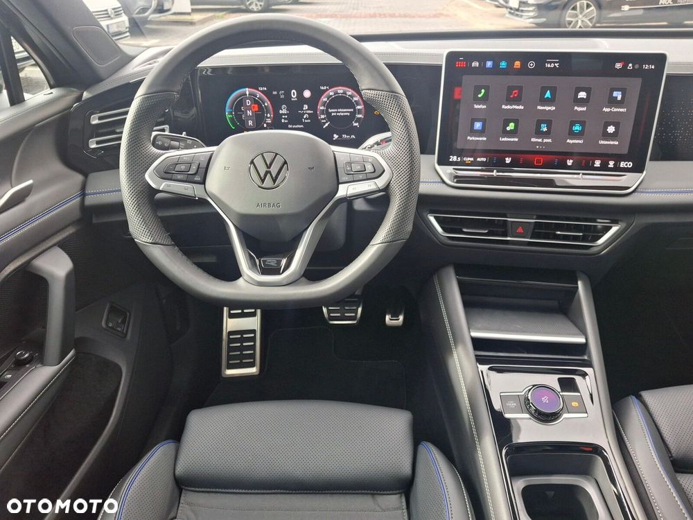 Volkswagen Tiguan - 25