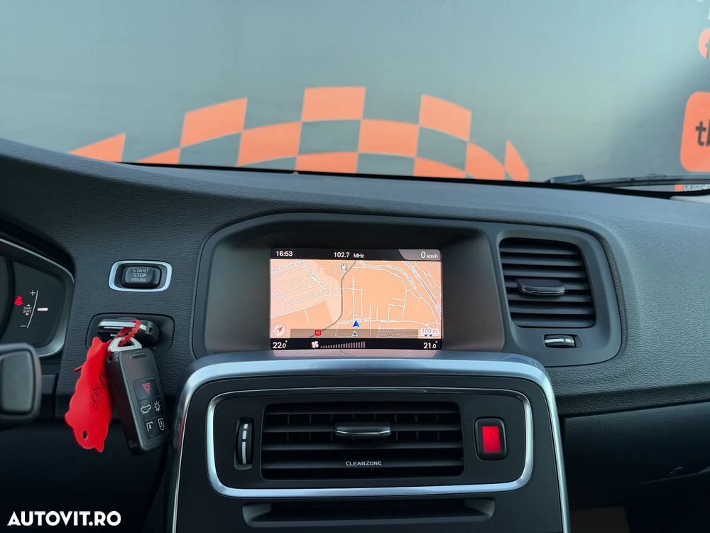 Volvo S60 D2 Linje Svart - 16