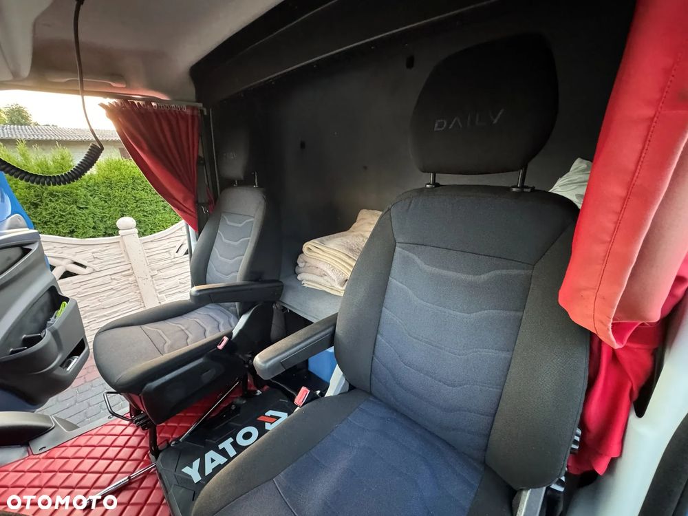 Iveco DAILY - 25
