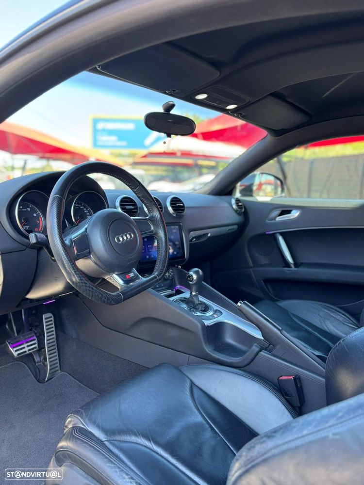 Audi TT Coupé 3.2 quattro S tronic - 5