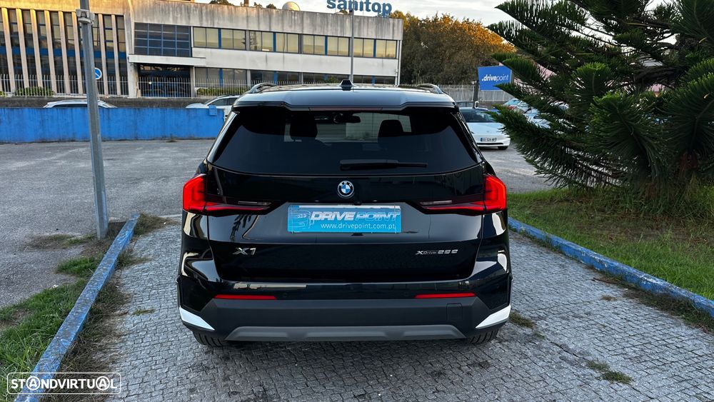BMW X1 xDrive25e - 9