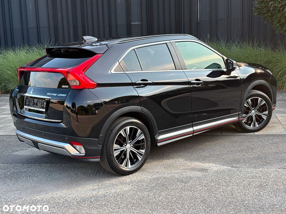 Mitsubishi Eclipse Cross - 3