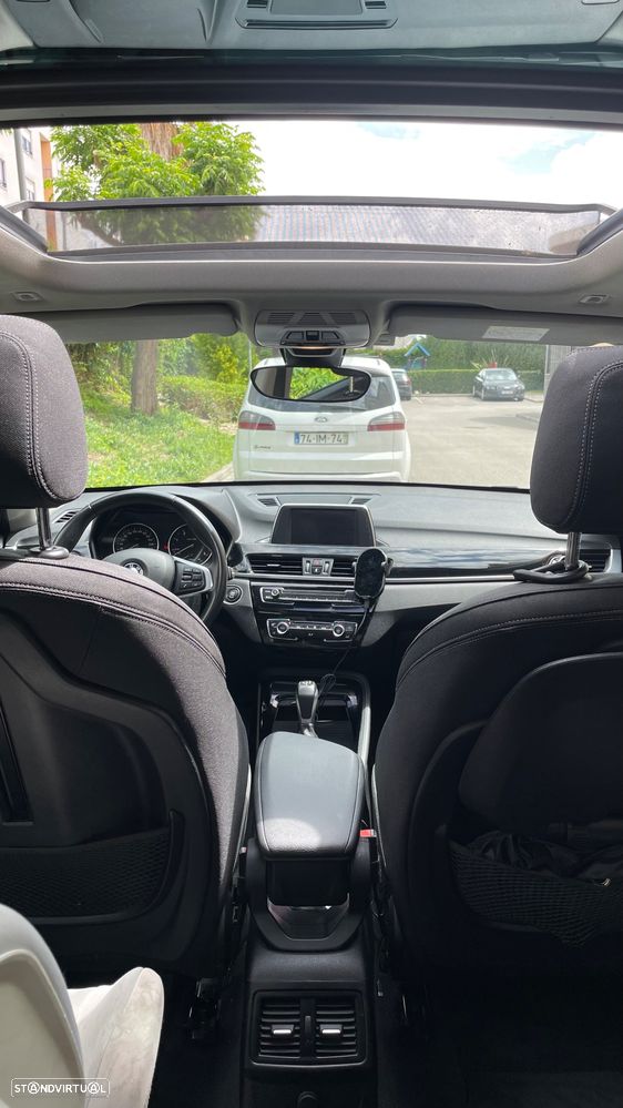BMW X1 20 d sDrive Auto Line Sport - 33
