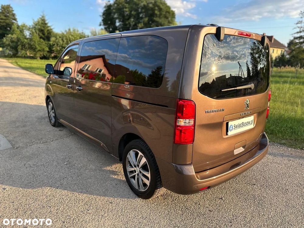 Peugeot Traveller L2 2.0 EAT8 Business VIP - 3