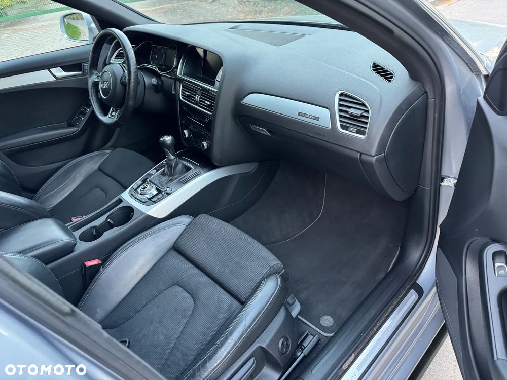 Audi A4 Avant 2.0 TDI DPF quattro S line Sportpaket - 16