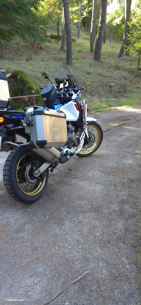 Honda Africa Twin Adventure DCT - 17