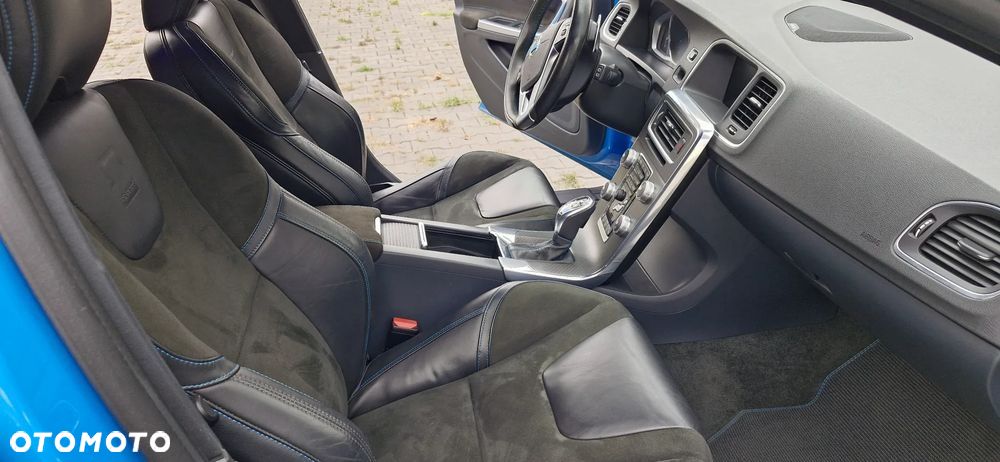 Volvo V60 T6 AWD Polestar - 34