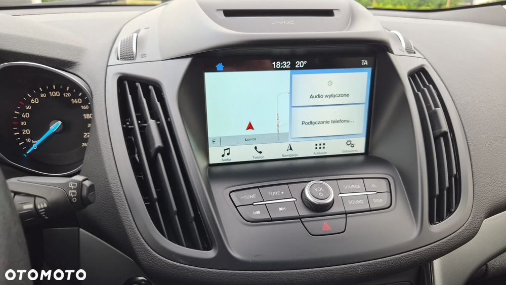Ford Kuga 1.5 EcoBoost 2x4 Titanium - 10