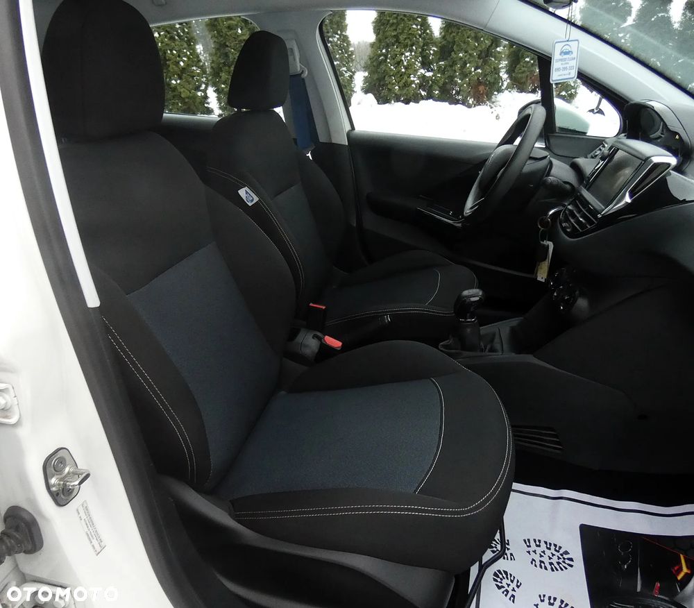 Peugeot 208 1.2 PureTech Active - 18