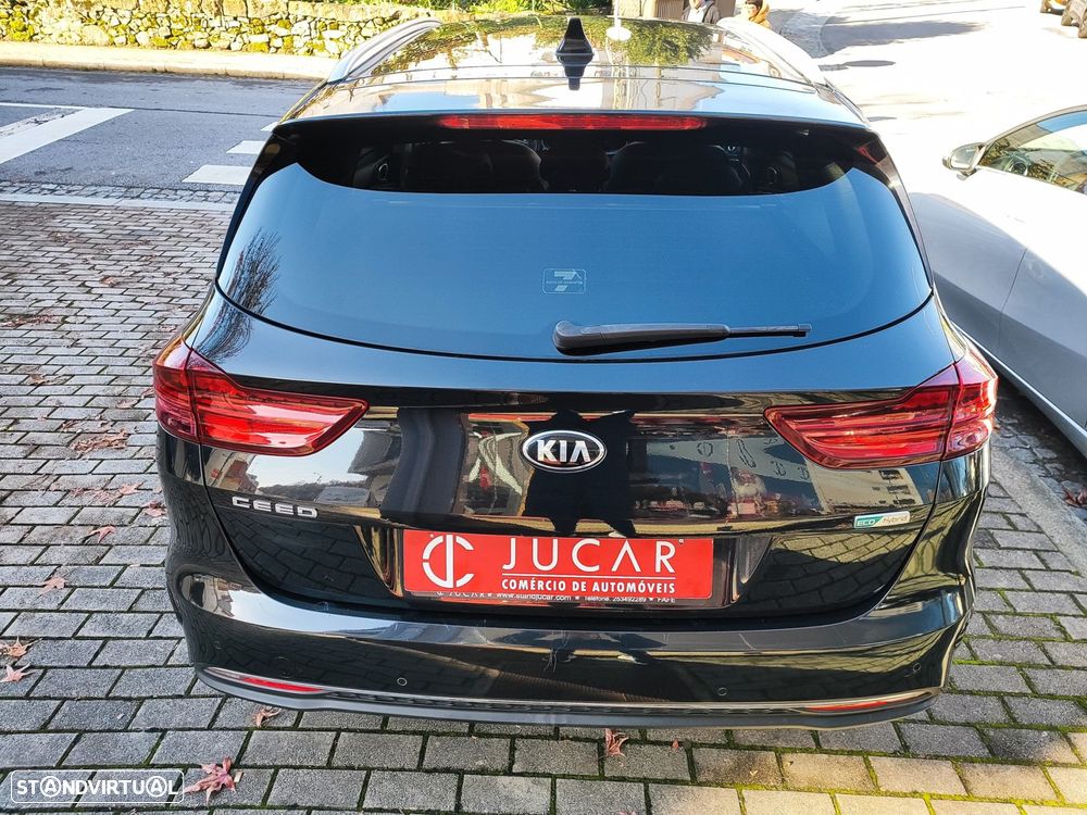 Kia Ceed - 6