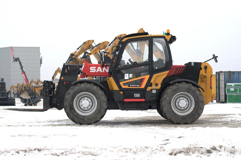 Sany STH742 - 2