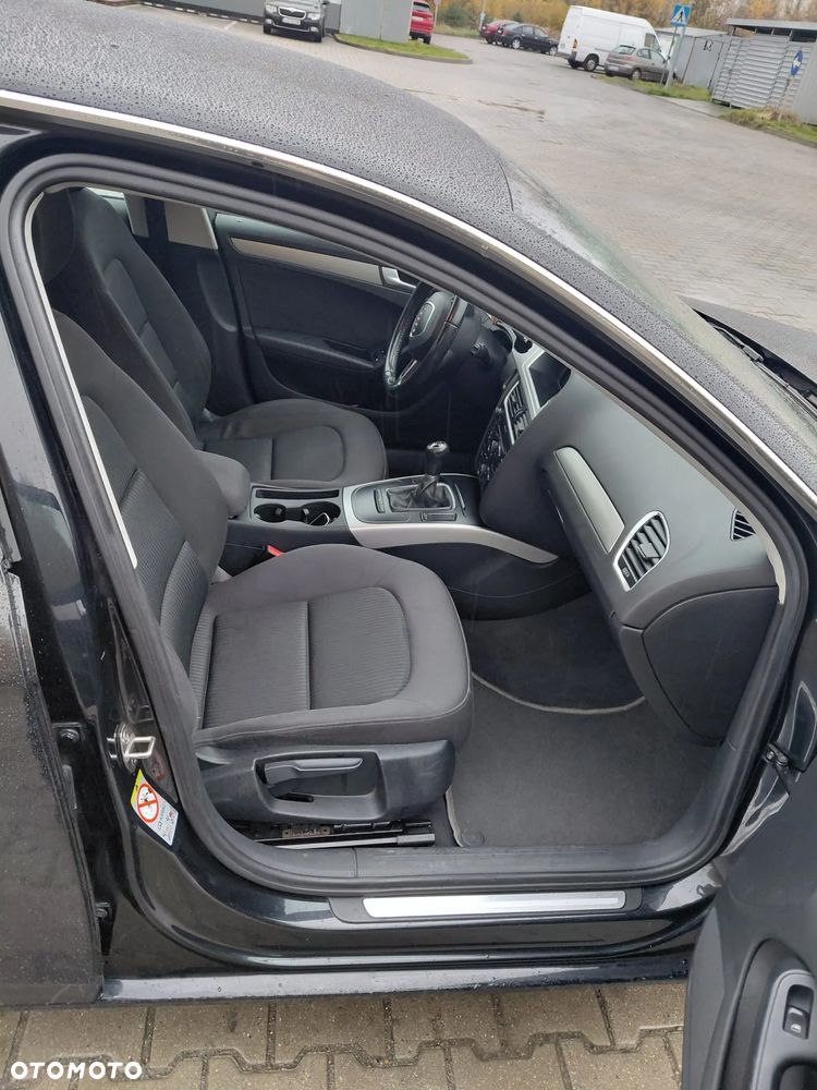 Audi A4 Limousine - 9