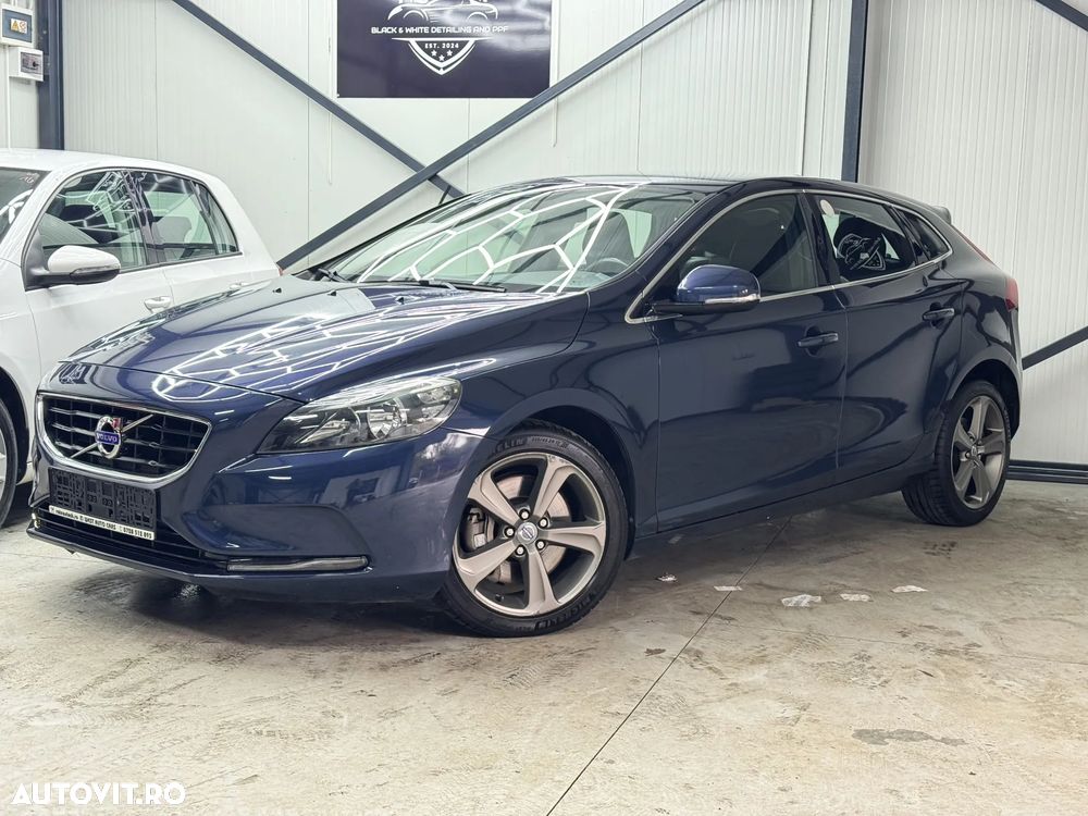 Volvo V40 D3 Geartronic Momentum - 10