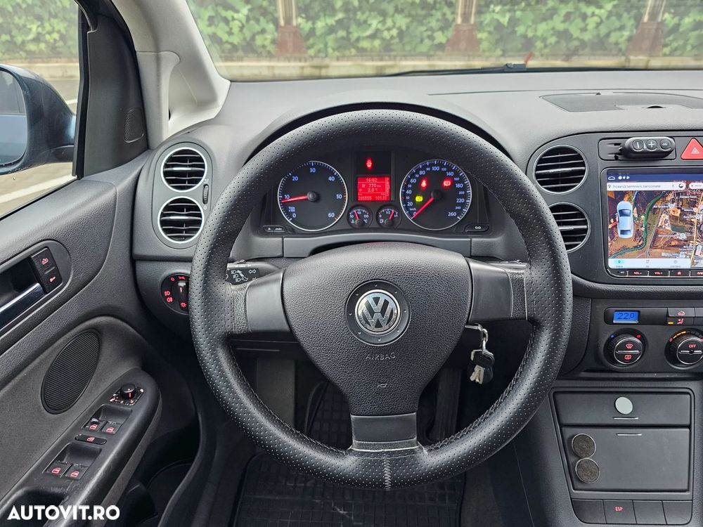 Volkswagen Golf Plus 1.9 TDI DSG Edition - 10