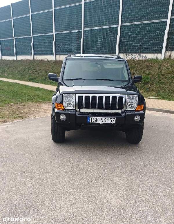 Jeep Commander 5.7 V8 HEMI Automatik Limited - 12