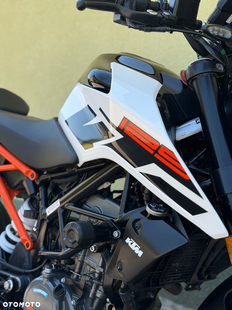 KTM Duke 125 - 4