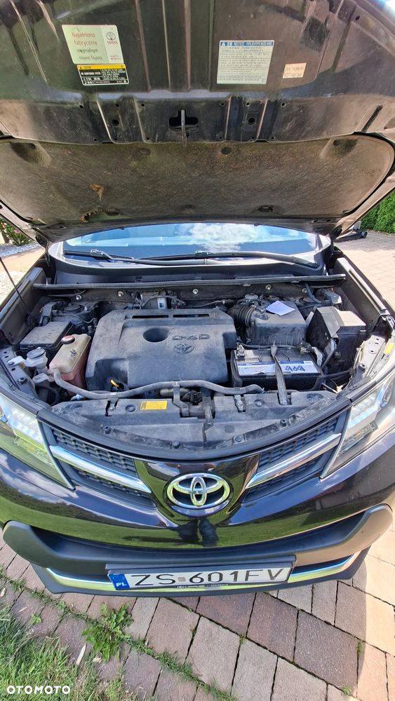 Toyota RAV4 2.0 D-4D Premium - 18