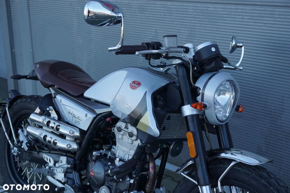 Mondial HPS 125 - 11