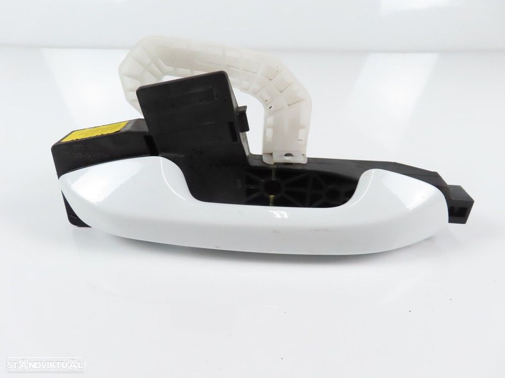 Punho / Puxador da Porta Direito/Trás/Exterior Seminovo/ Original KIA CEED (CD)... - 1