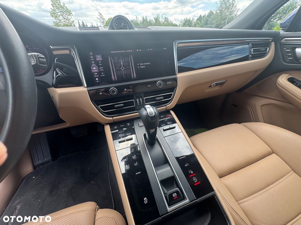 Porsche Macan Standard - 28