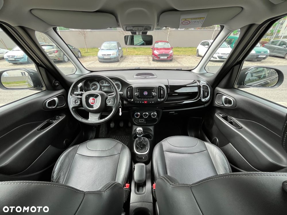 Fiat 500L 1.4 T-Jet Lounge - 24