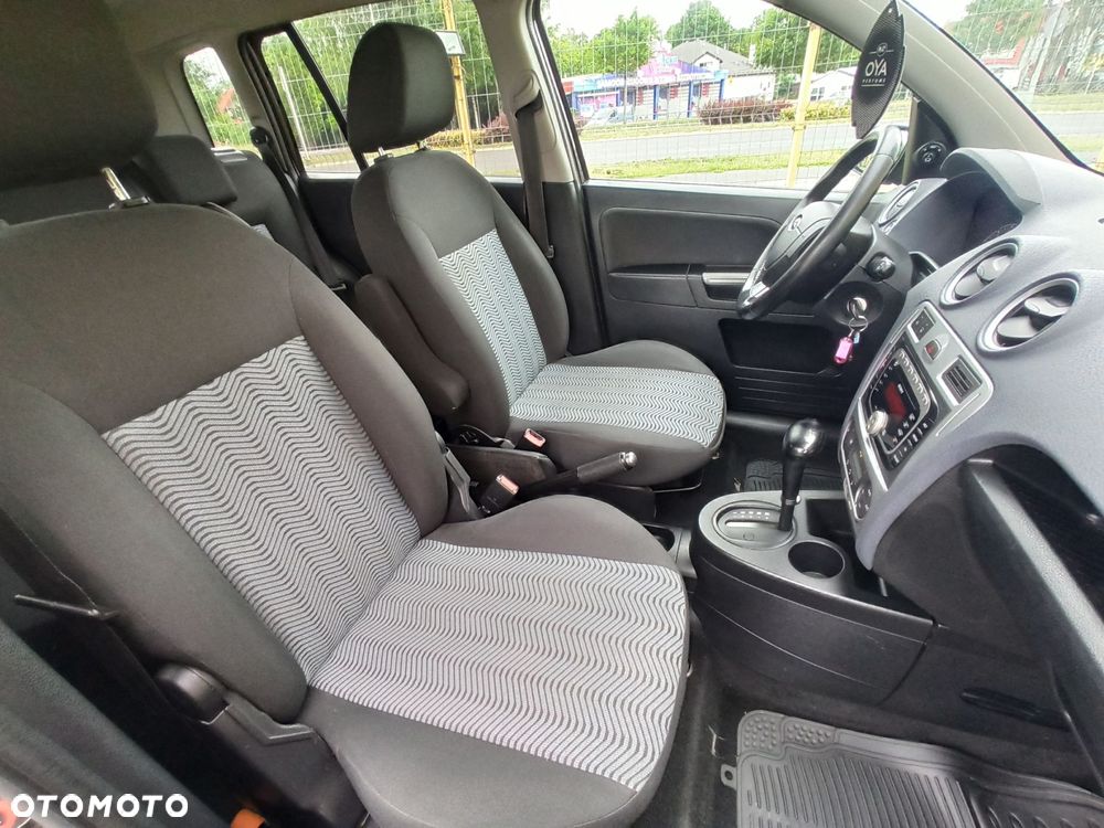 Ford Fusion - 9