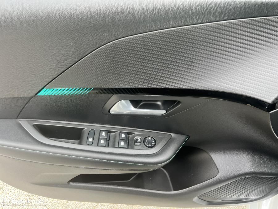 Peugeot e-208 50 kWh Allure Pack - 16
