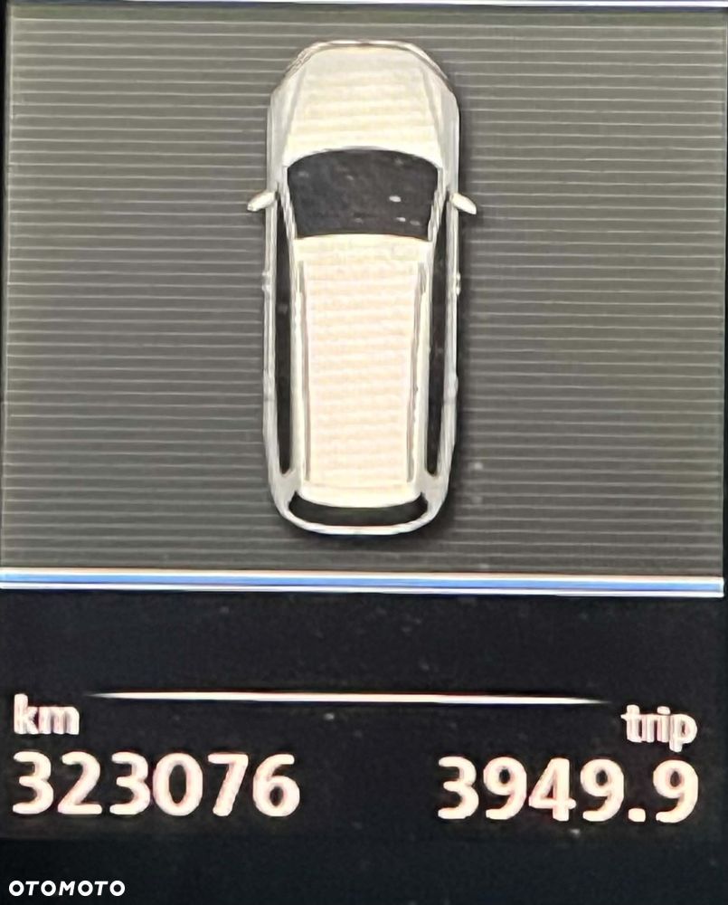 Volkswagen Passat - 17