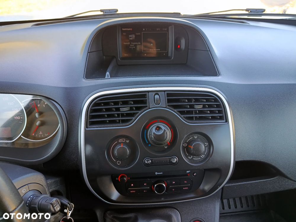 Renault Kangoo / NV250 - 23
