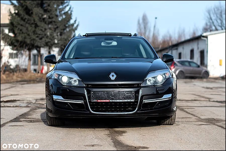 Renault Laguna dCi 175 FAP Initiale - 3