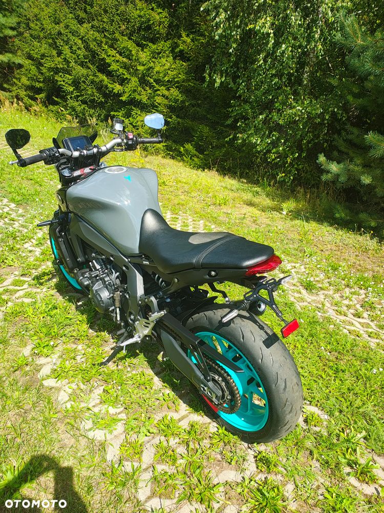 Yamaha MT - 24