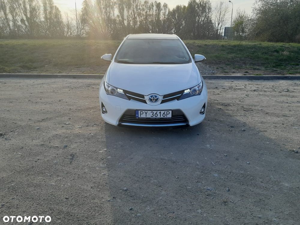 Toyota Auris - 1